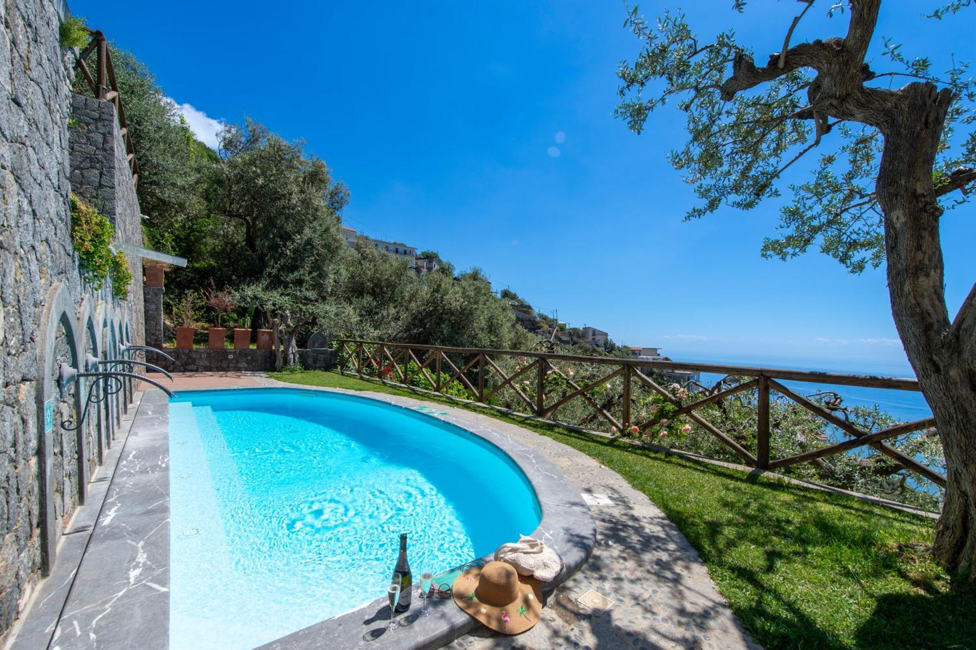 Le Contrade By Sosore Holiday Homes -Amalfi Coast Фуроре Номер фото
