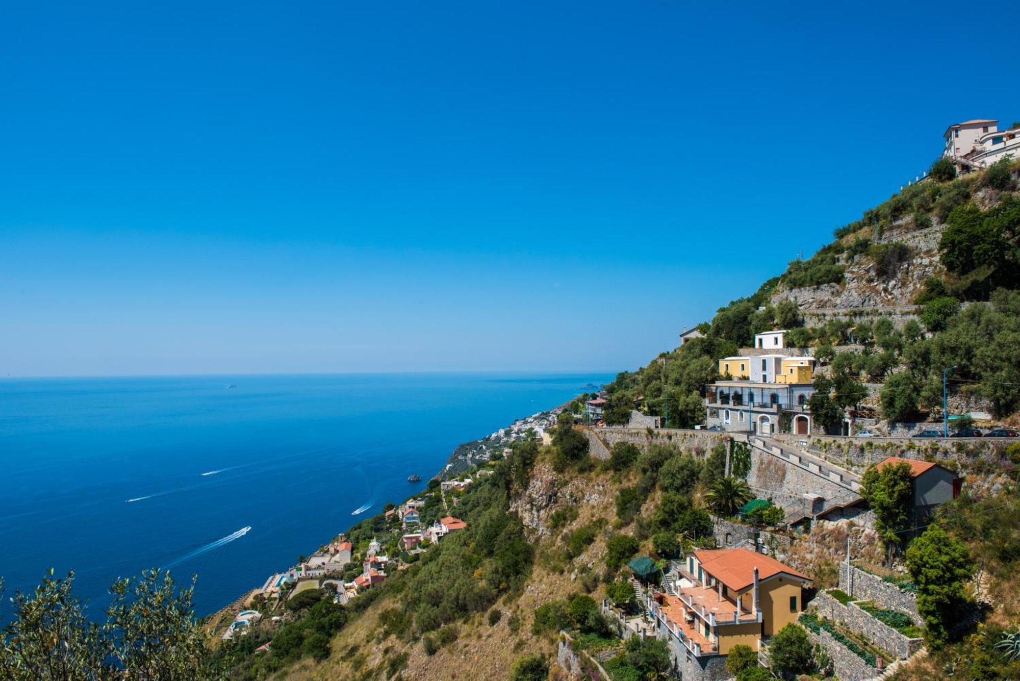 Le Contrade By Sosore Holiday Homes -Amalfi Coast Фуроре Экстерьер фото